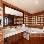 De Apartments&suites *