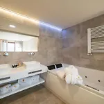 De Apartments&suites Lägenhet