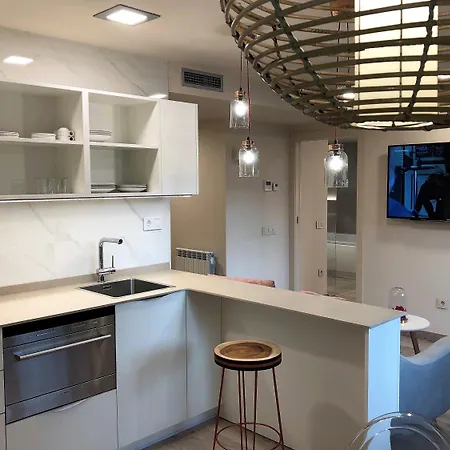 شقة De Apartments&suites *